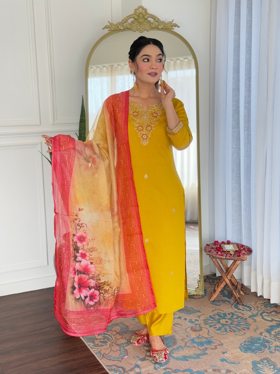 MY Fashion Premium Embroidered Kurti Pant & Organza Printed Dupatta Set � D678